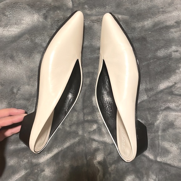 Alumnae White Ivory Pointy Toe Low Heel Mules Shoes - Picture 3 of 8
